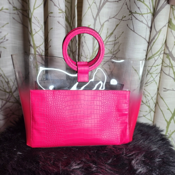 Vince Camuto barbie purse - Picture 10 of 10